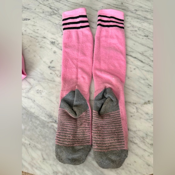 Adidas Inter Miami Home Jersey (Pink) socks included - Picture 8 of 8